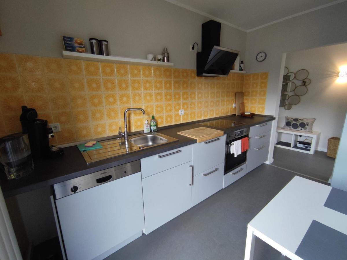 Kissinger38 Detmold